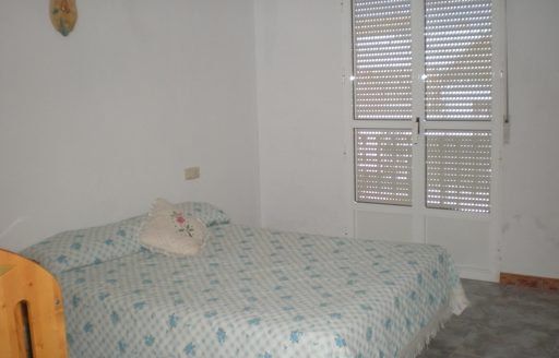 Casa amplia a la venta en Pruna