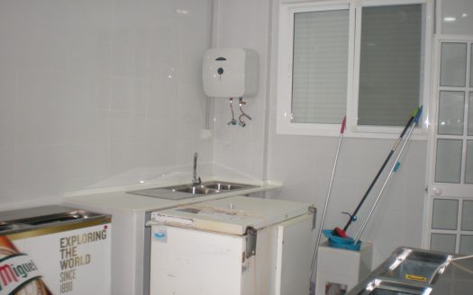 CASA Y LOCAL EN VENTA