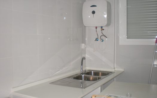 CASA Y LOCAL EN VENTA