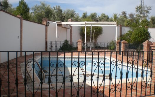 GRAN CHALET EN VENTA