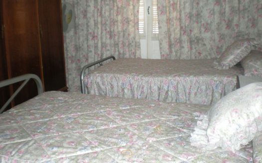 GRAN CASA EN VENTA CON PARCELA