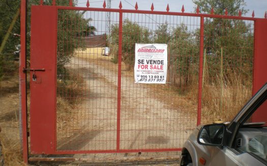 GRAN PARCELA EN VENTA