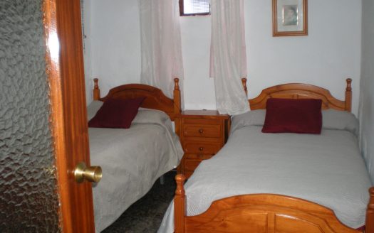 GRAN CASA EN VENTA CON VISTAS