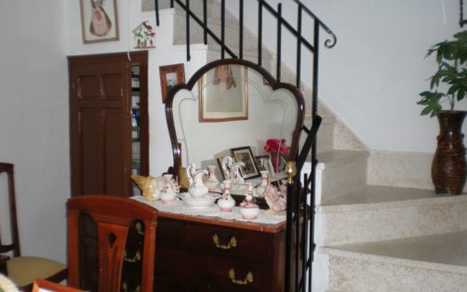 GRAN CASA EN VENTA CON VISTAS