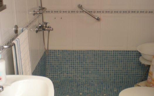 GRAN CASA EN VENTA CON VISTAS